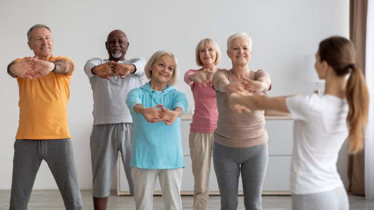 asq-homecare-senior-group-yoga